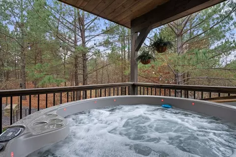 Exterior - 471 Split Log Trl, Broken Bow, OK 74728 photo 7 of 12