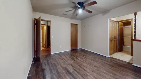Bedroom - 2127 Lonnie Ln, Moore, OK 73170 photo 7 of 9
