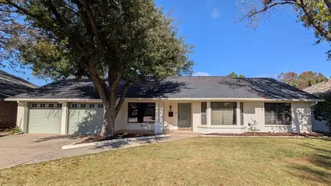 2521 NW 58th Pl, Oklahoma City, OK 73112