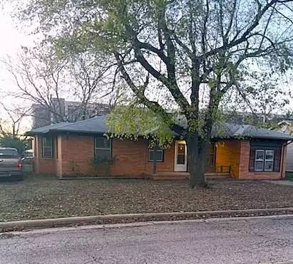1504 N Center Ave, Shawnee, OK 74804