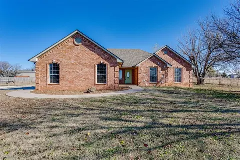 1053 S Mustang Rd, Blanchard, OK 73010