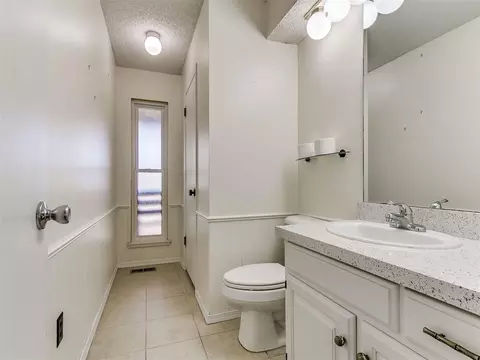Bath - 3104 N Pinecrest Dr, Bethany, OK 73008 photo 6 of 6