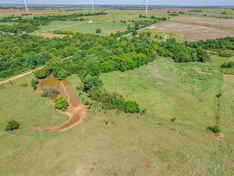 Undisclosed, Crescent, OK 73028 photo 24