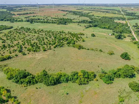 Undisclosed, Crescent, OK 73028 photo 34