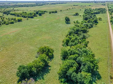 Undisclosed, Crescent, OK 73028 photo 26