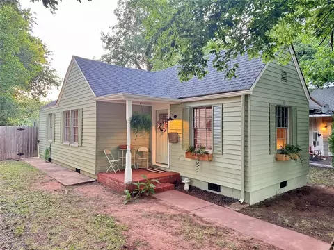 415 N Broad St, Guthrie, OK 73044