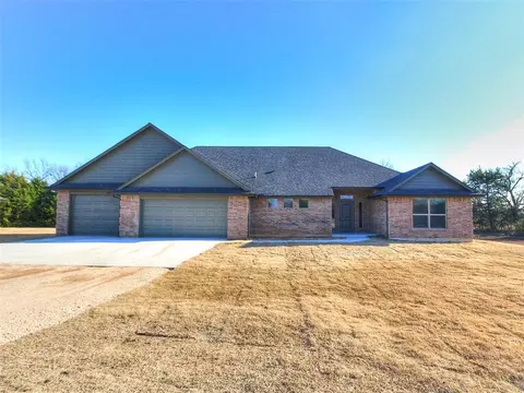 2703 E Cedar Creek Pass, Stillwater, OK 74074