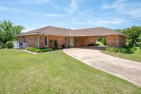 410 NW Taylor Ave, Piedmont, OK 73078