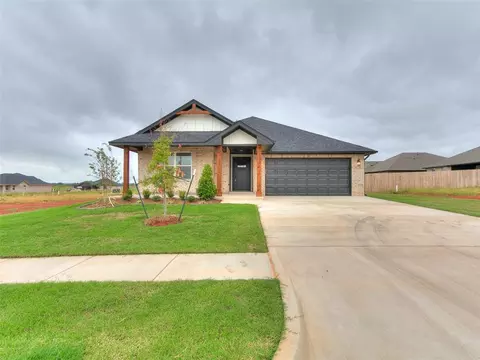 12024 NW 121st Cir, Yukon, OK 73099