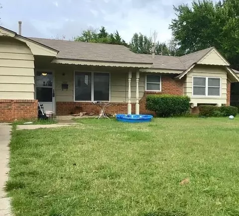 7001 NW 61st St, Bethany, OK 73008