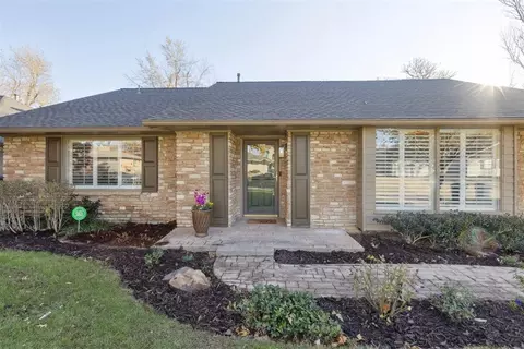 2716 NW 55th Ter, Oklahoma City, OK 73112