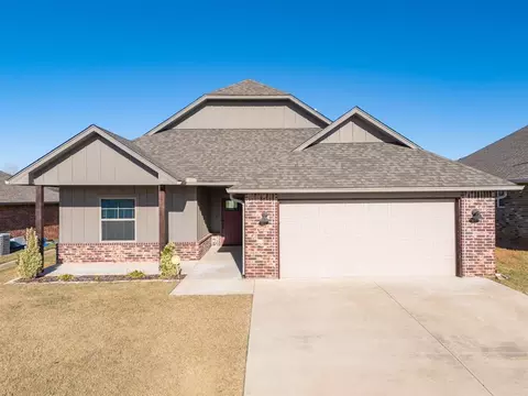 2227 Whispering Pine Blvd, Shawnee, OK 74804