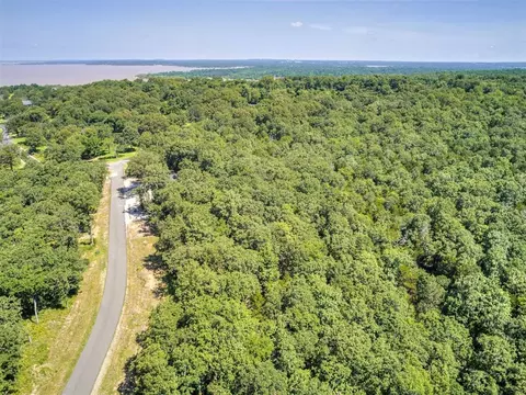 146 Patriot Pointe, Eufaula, OK 74432 photo 4