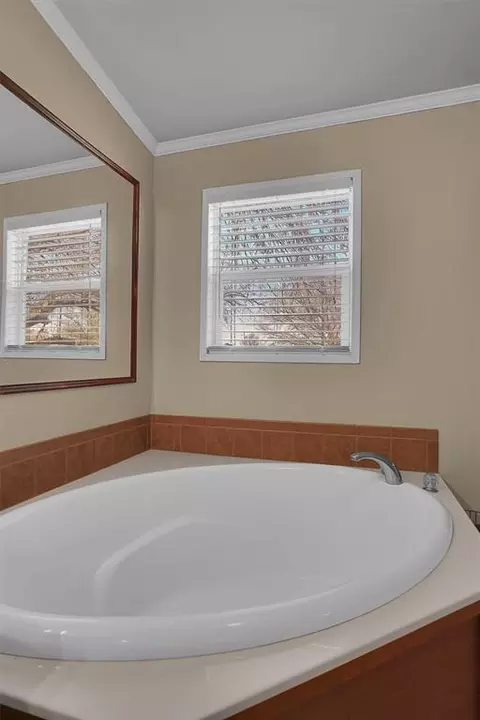 121 S Sycamore Ave, Erick, OK 73645 photo 33