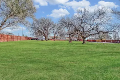 121 S Sycamore Ave, Erick, OK 73645 photo 48