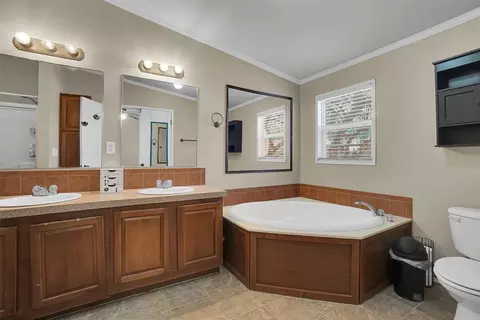 121 S Sycamore Ave, Erick, OK 73645 photo 31