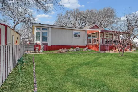 121 S Sycamore Ave, Erick, OK 73645 photo 5