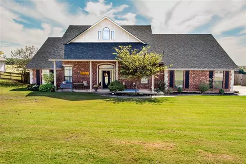 1705 Twin Spires Trl, Guthrie, OK 73044