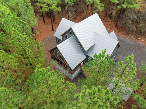 55 Sugar Plum Ln, Broken Bow, OK 74728