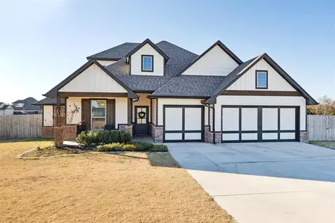 13831 Limestone Ln, Edmond, OK 73025