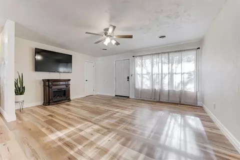 107 E Railroad St, Wayne, OK 73095 photo 9