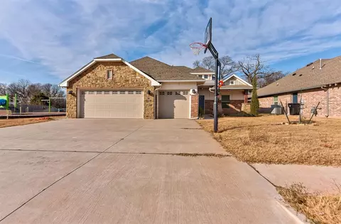 2313 Northfork Dr, Oklahoma City, OK 73160