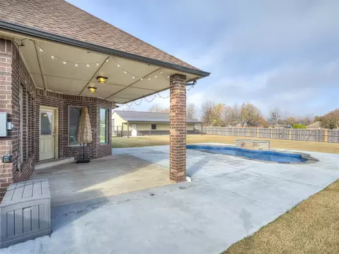 Other - 509 Cantebury Dr, Tuttle, OK 73089 photo 8 of 8