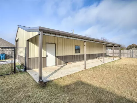 Other - 509 Cantebury Dr, Tuttle, OK 73089 photo 4 of 8