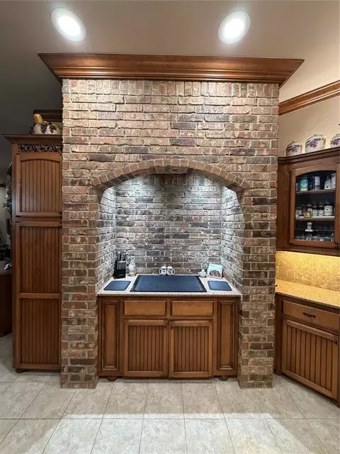3105 White Cedar Dr, Moore, OK 73160 photo 7