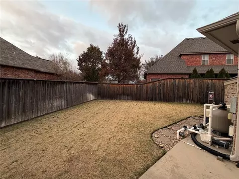3105 White Cedar Dr, Moore, OK 73160 photo 33