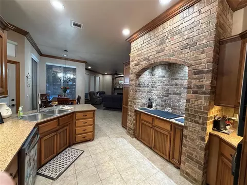 3105 White Cedar Dr, Moore, OK 73160 photo 6