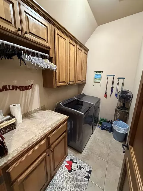 3105 White Cedar Dr, Moore, OK 73160 photo 32