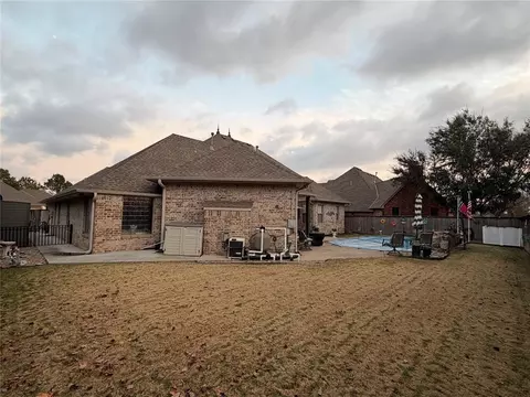 3105 White Cedar Dr, Moore, OK 73160 photo 34