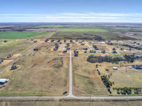 2640 Sunset Ct, Guthrie, OK 73044