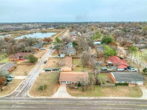 2904 Birch Ln, Edmond, OK 73034 photo 41