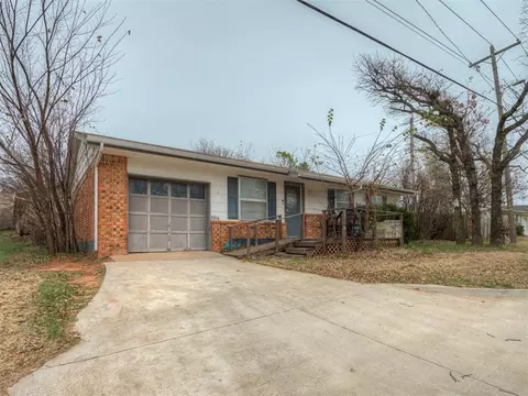 2904 Birch Ln, Edmond, OK 73034 photo 4