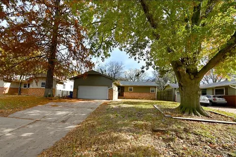 115 S Grandview St, Stillwater, OK 74074