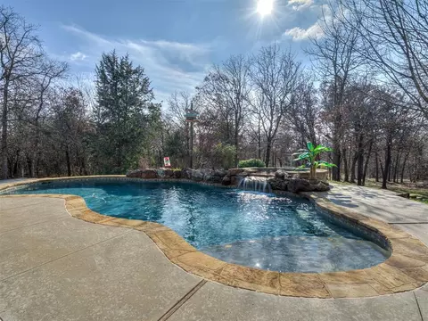 7400 Tangle Vine Dr, Edmond, OK 73034