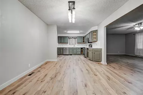 1508 Sequoyah Ave, Moore, OK 73160 photo 10