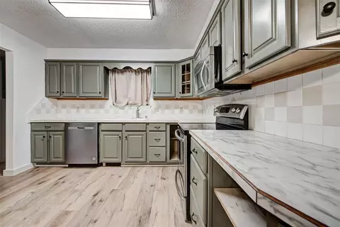 1508 Sequoyah Ave, Moore, OK 73160 photo 13