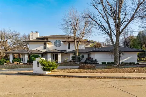 5808 Dundee Ct, Edmond, OK 73025