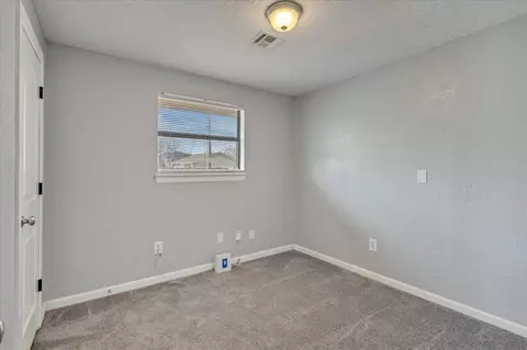 Bedroom - 912 NW 15th St, Moore, OK 73160 photo 2 of 4
