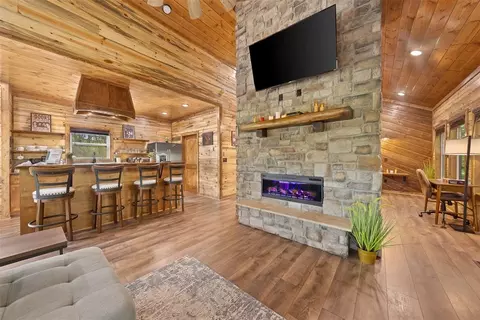 Living - 76 Rutty Pine Ridge Rdg, Broken Bow, OK 74728 photo 4 of 4