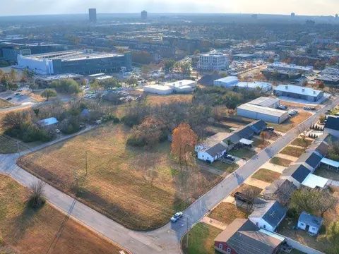 806 NW 66th St, Oklahoma City, OK 73116