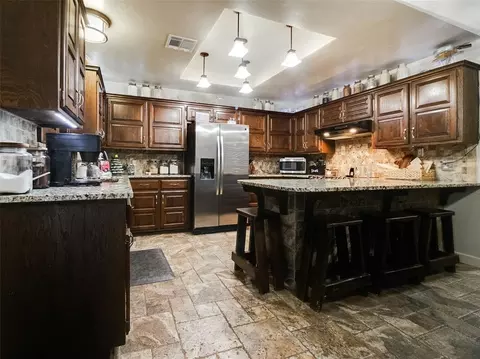 Kitchen - 1006 E 13th St, Cushing, OK 74023 photo 1 of 5