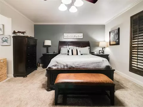 Bedroom - 1006 E 13th St, Cushing, OK 74023 photo 3 of 7