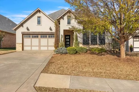 217 Pont Julienn Ct, Edmond, OK 73034