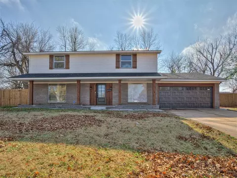 807 Amity Ln, El Reno, OK 73036