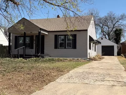 605 S Reno Ave, El Reno, OK 73036
