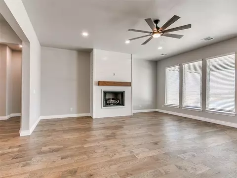973 Hadley Ln, Tuttle, OK 73089 photo 6